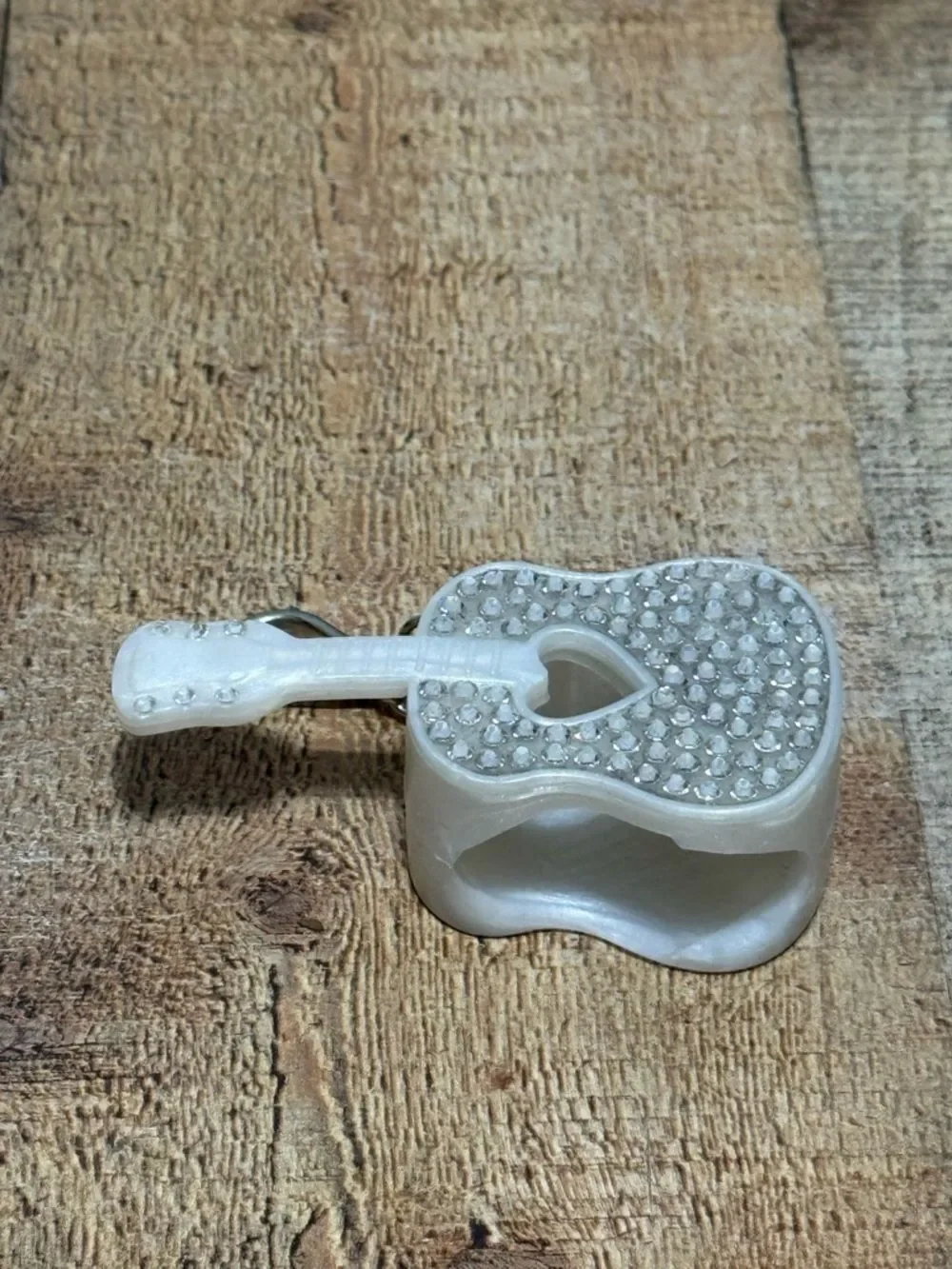 BATH & BODY WORKS GUITAR POCKET BAC HOLDER SOUND MAKING BLING DIAMOND